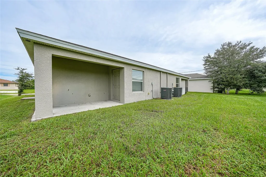 11057 & 11059 Pendleton Avenue Englewood FL 34224