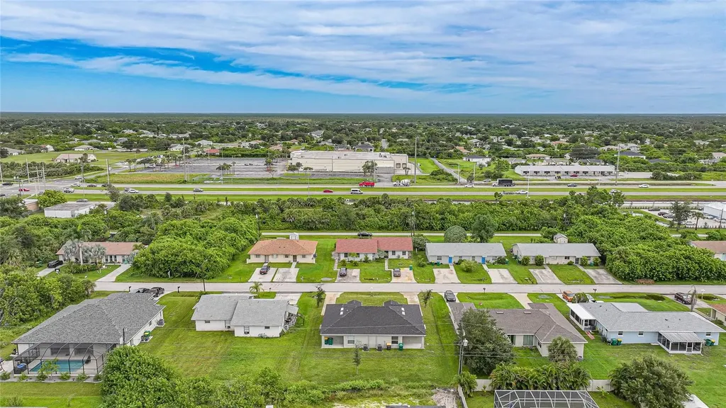 11057 & 11059 Pendleton Avenue Englewood FL 34224