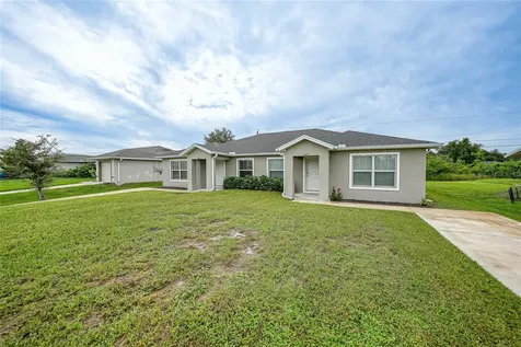 11057 & 11059 Pendleton Avenue Englewood FL 34224