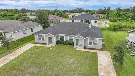 11057 & 11059 Pendleton Avenue Englewood FL 34224