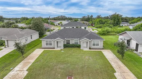 11057 & 11059 Pendleton Avenue Englewood FL 34224