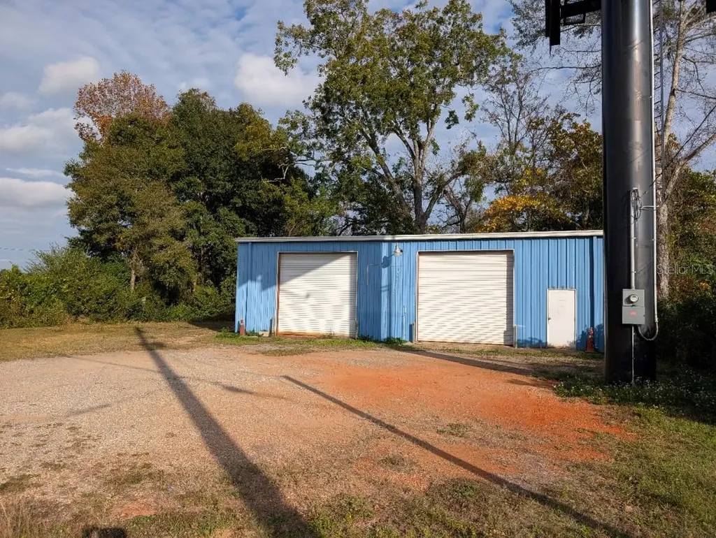 835 N Ferdon Boulevard Crestview FL 32536