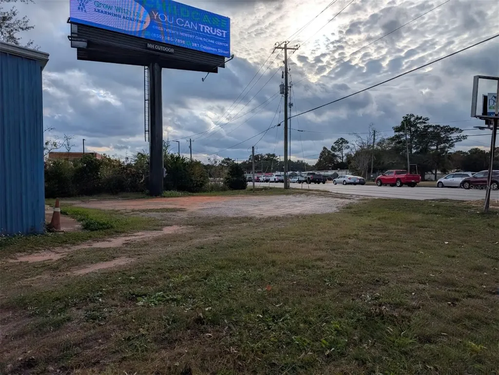 835 N Ferdon Boulevard Crestview FL 32536