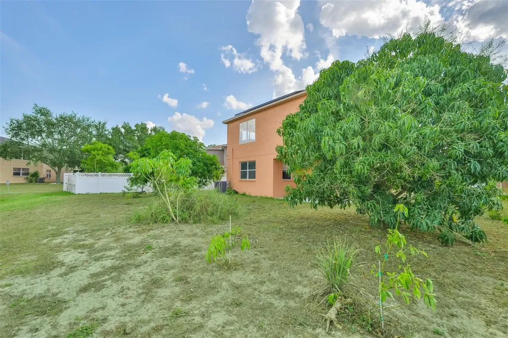 702 Cristelle Jean Drive Ruskin FL 33570