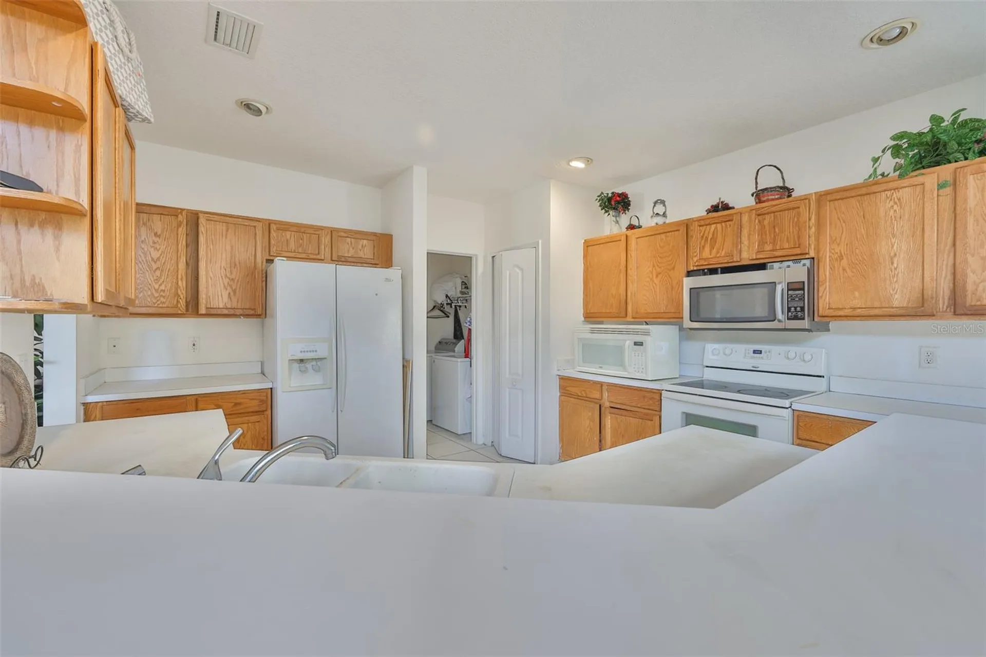 702 Cristelle Jean Drive Ruskin FL 33570