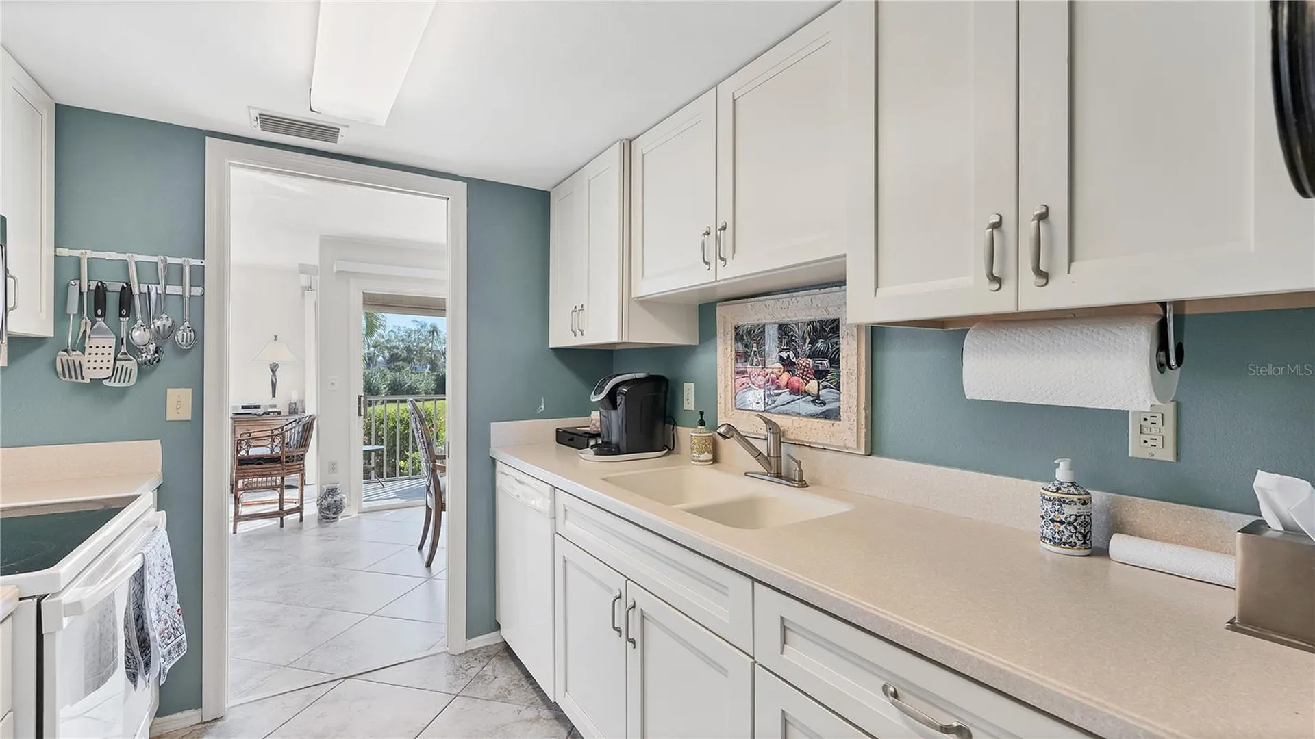 983 Sandpiper Circle Bradenton FL 34209