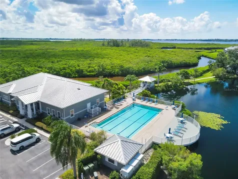 983 Sandpiper Circle Bradenton FL 34209