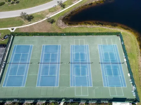 983 Sandpiper Circle Bradenton FL 34209