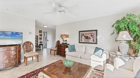 983 Sandpiper Circle Bradenton FL 34209