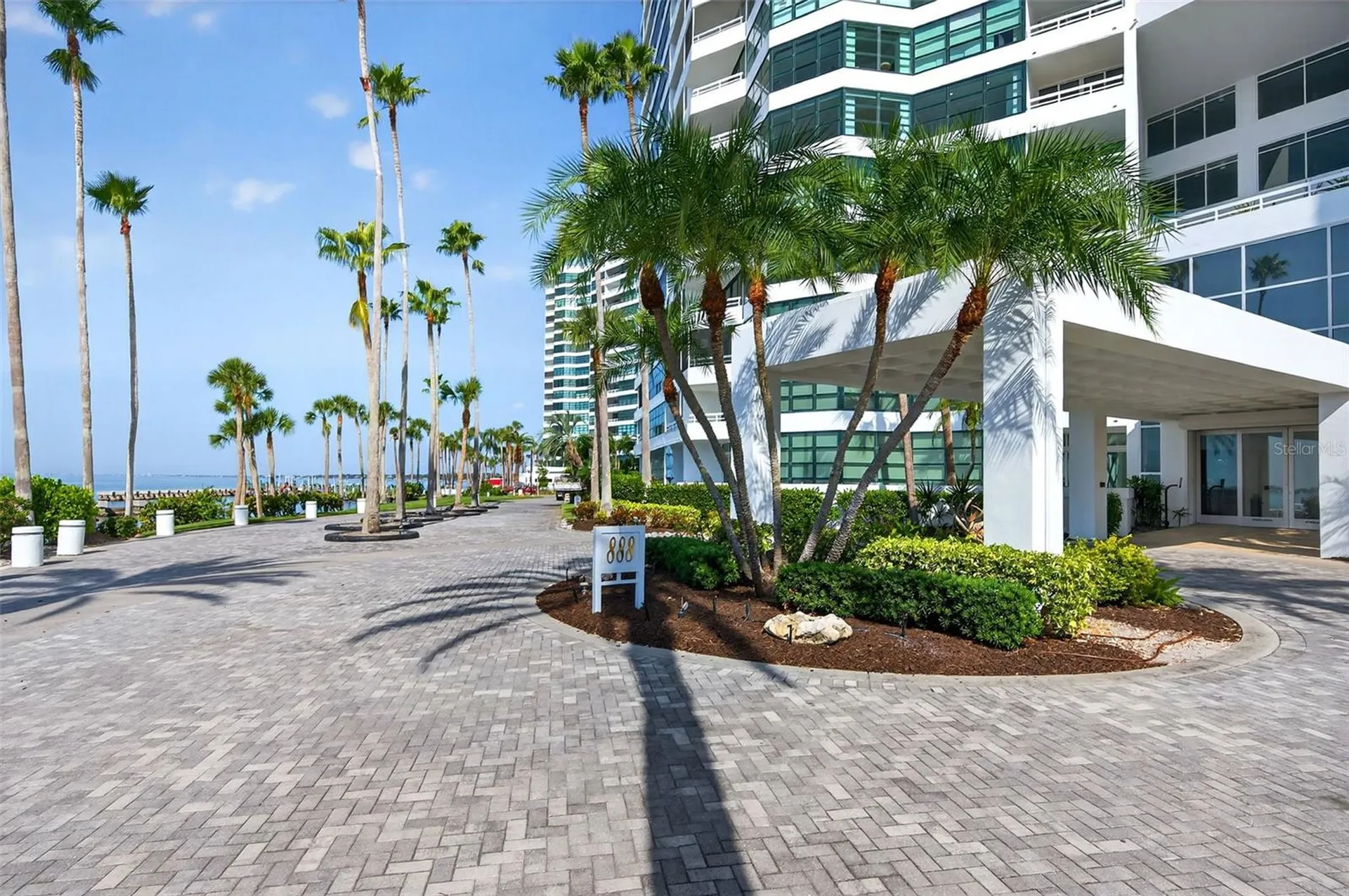 888 Blvd Of The Arts Sarasota FL 34236