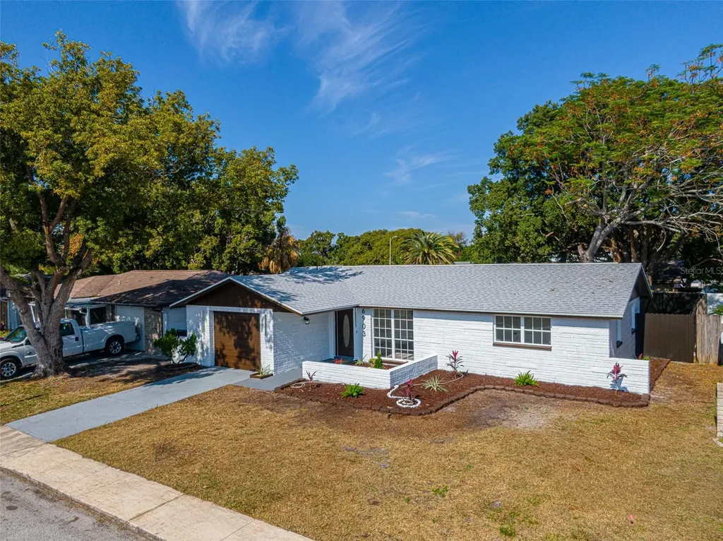 6903 Tierra Linda Street Port Richey FL 34668