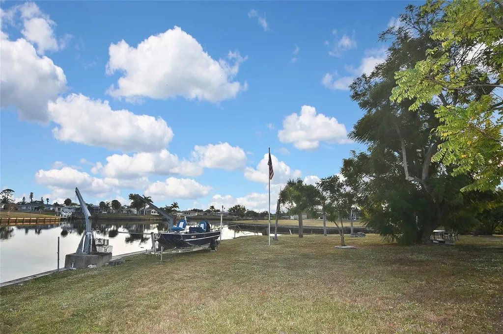 6067 Merril Street North Port FL 34287