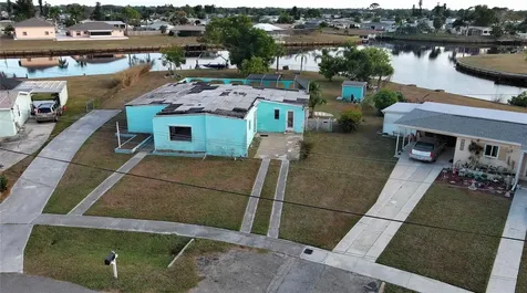 6067 Merril Street North Port FL 34287