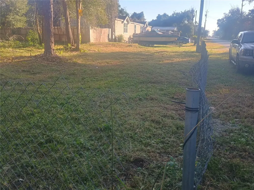 27847 Veva Avenue Paisley FL 32767