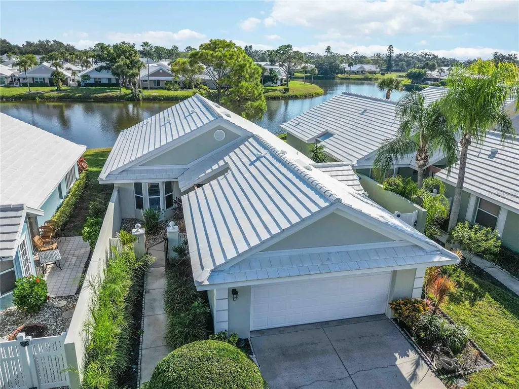 805 Harrington Lake Drive N Venice FL 34293
