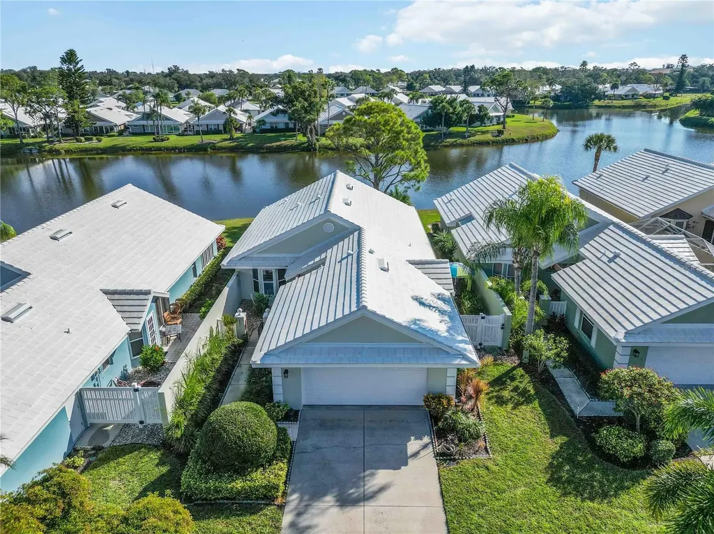 805 Harrington Lake Drive N Venice FL 34293