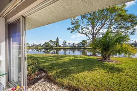 805 Harrington Lake Drive N Venice FL 34293