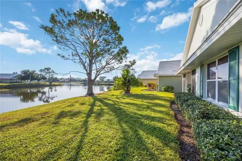 805 Harrington Lake Drive N Venice FL 34293