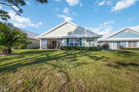 805 Harrington Lake Drive N Venice FL 34293