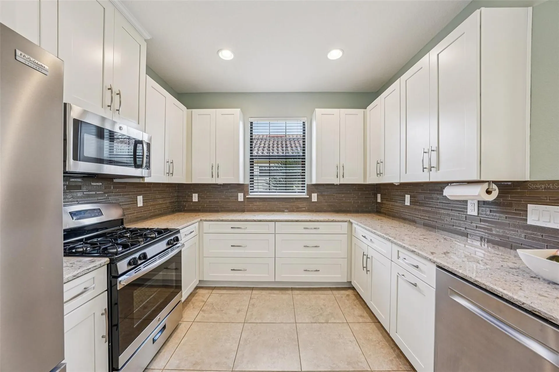 8433 Alberata Vista Drive Tampa FL 33647