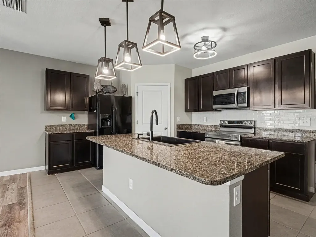 10626 Park Meadowbrooke Drive Riverview FL 33578