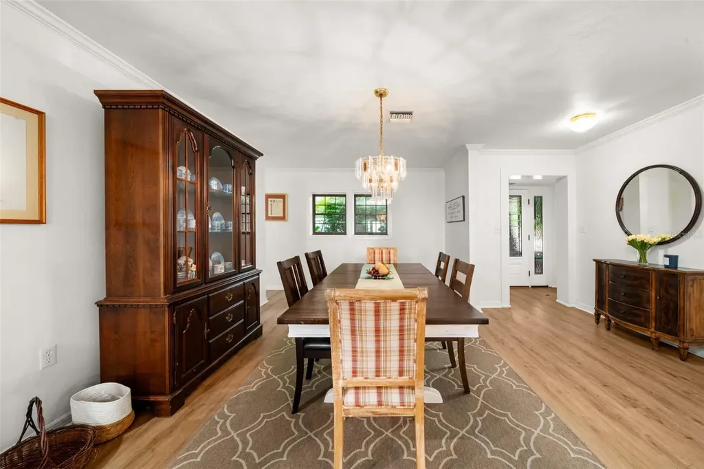 2551 Lakeview Drive Sebring FL 33870