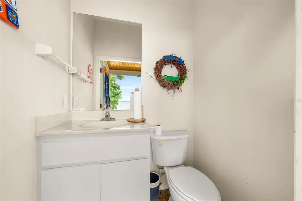 2551 Lakeview Drive Sebring FL 33870