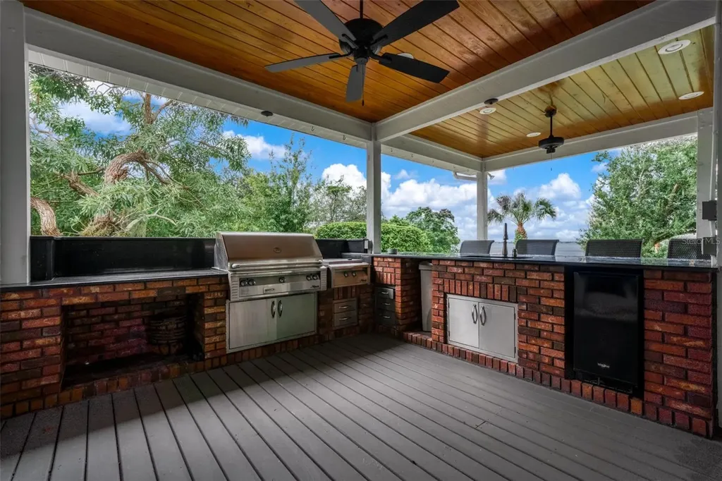 2551 Lakeview Drive Sebring FL 33870