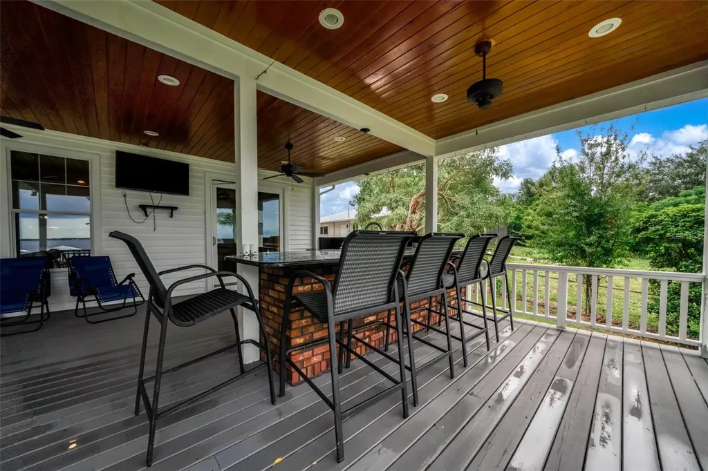 2551 Lakeview Drive Sebring FL 33870