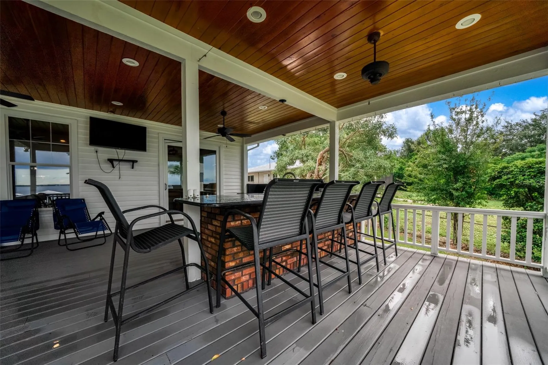 2551 Lakeview Drive Sebring FL 33870