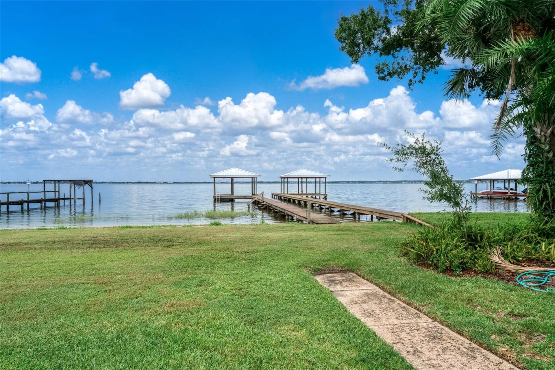 2551 Lakeview Drive Sebring FL 33870