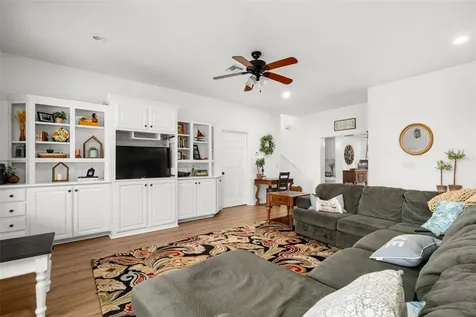 2551 Lakeview Drive Sebring FL 33870