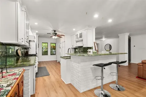 2551 Lakeview Drive Sebring FL 33870