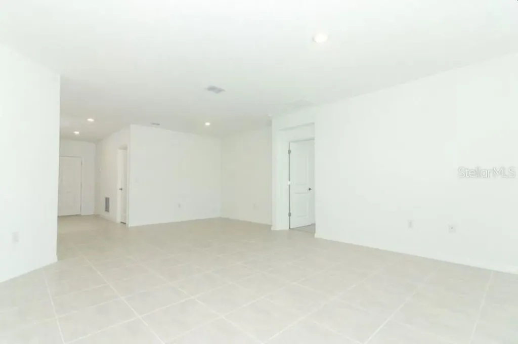 2567 Driftwood Street Auburndale FL 33823