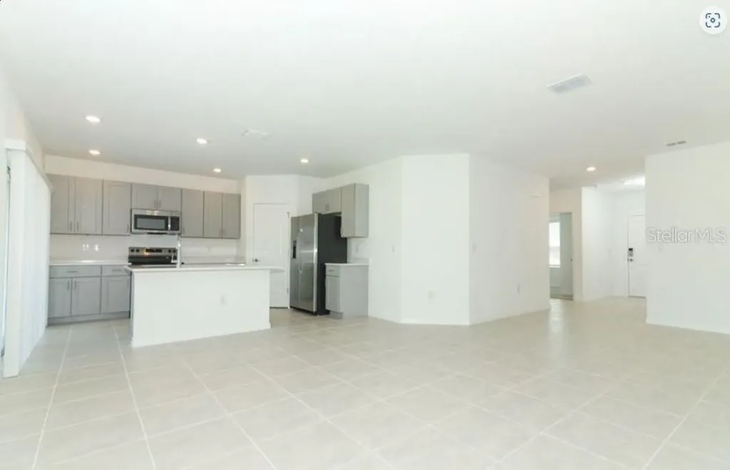 2567 Driftwood Street Auburndale FL 33823