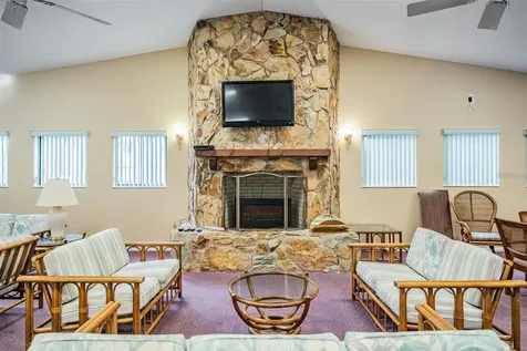 612 Baldwin Avenue Safety Harbor FL 34695