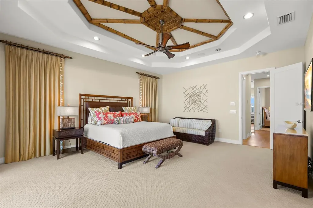 10042 Gulf Boulevard Treasure Island FL 33706