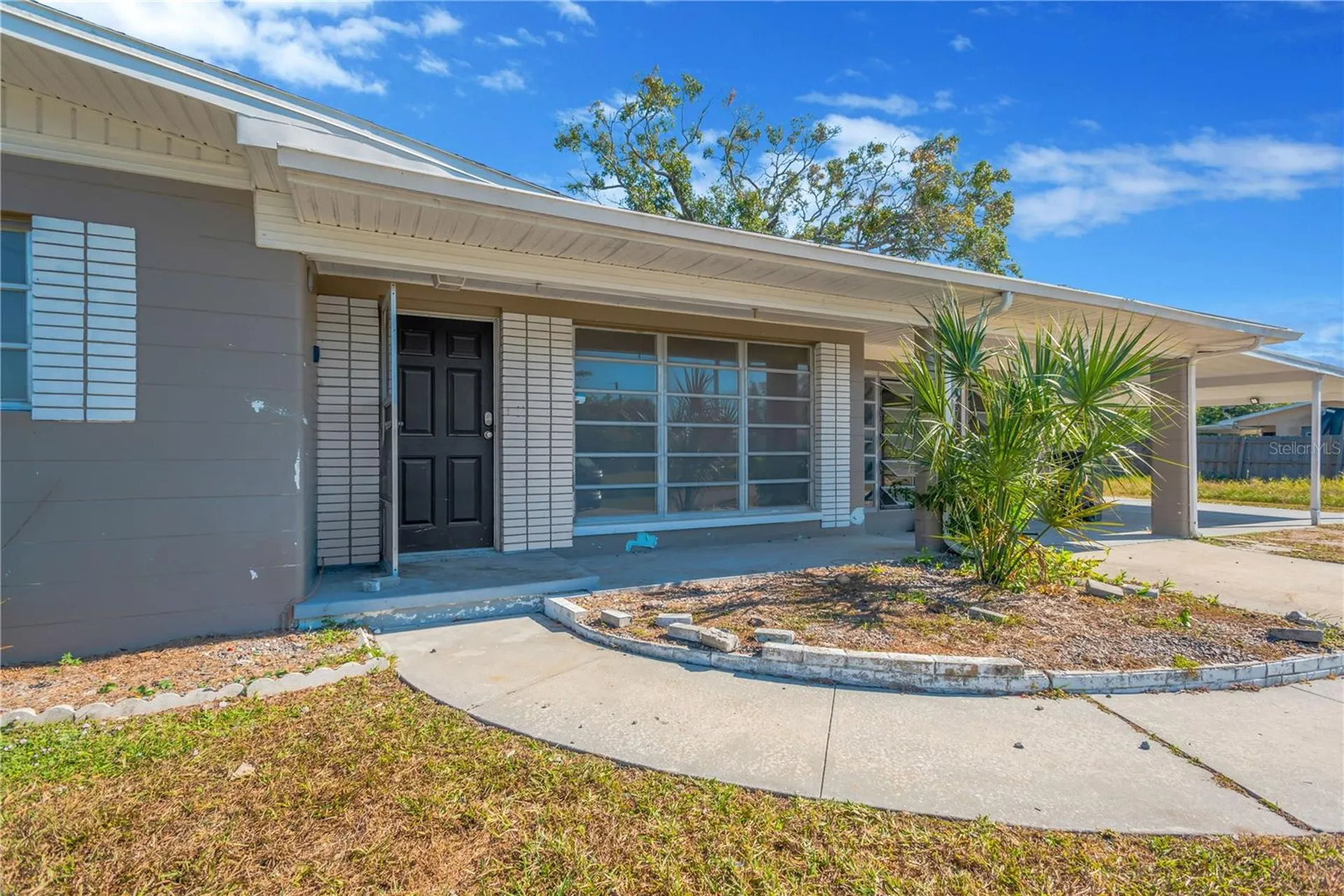 123 18th Street NW Ruskin FL 33570