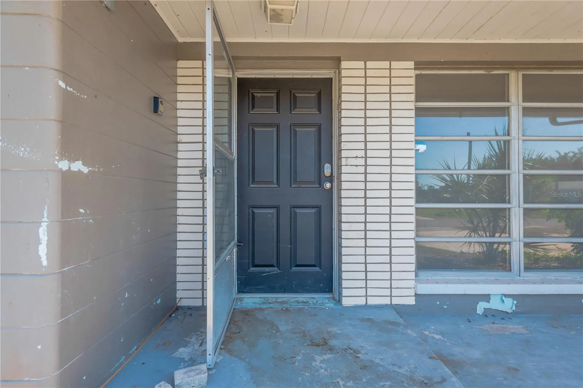 123 18th Street NW Ruskin FL 33570