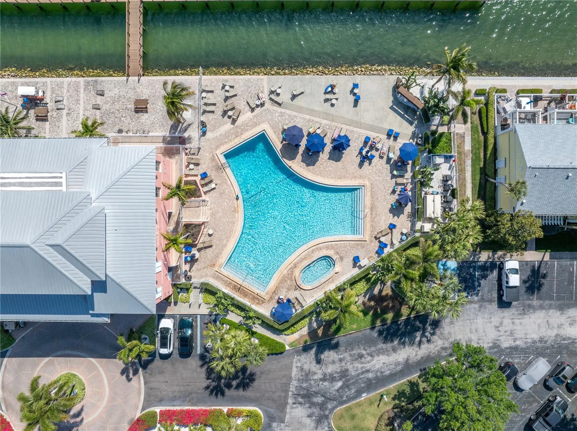 5072 Starfish Drive SE St Petersburg FL 33705