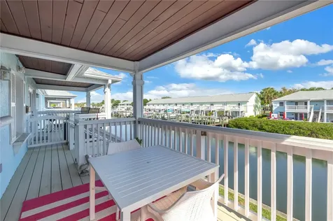 5072 Starfish Drive SE St Petersburg FL 33705
