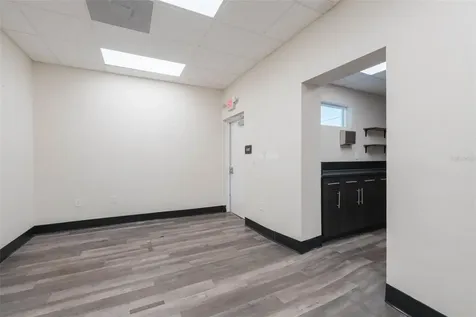 8202 N Armenia Avenue Tampa FL 33604