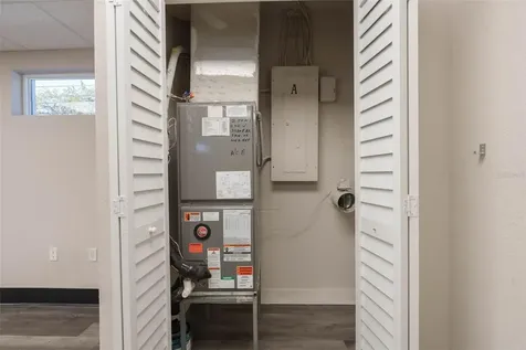 8202 N Armenia Avenue Tampa FL 33604