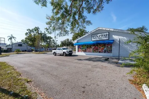 8202 N Armenia Avenue Tampa FL 33604