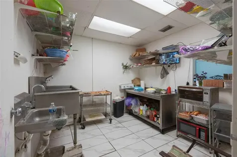 8202 N Armenia Avenue Tampa FL 33604