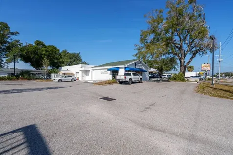 8202 N Armenia Avenue Tampa FL 33604