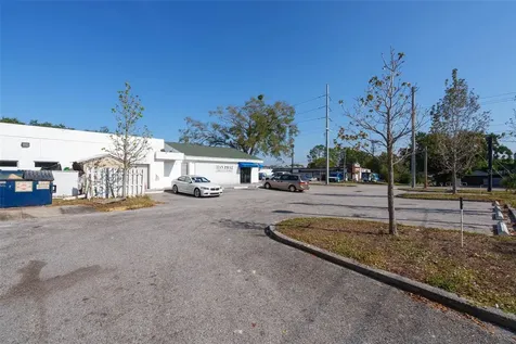 8202 N Armenia Avenue Tampa FL 33604