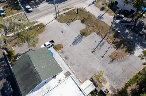 8202 N Armenia Avenue Tampa FL 33604