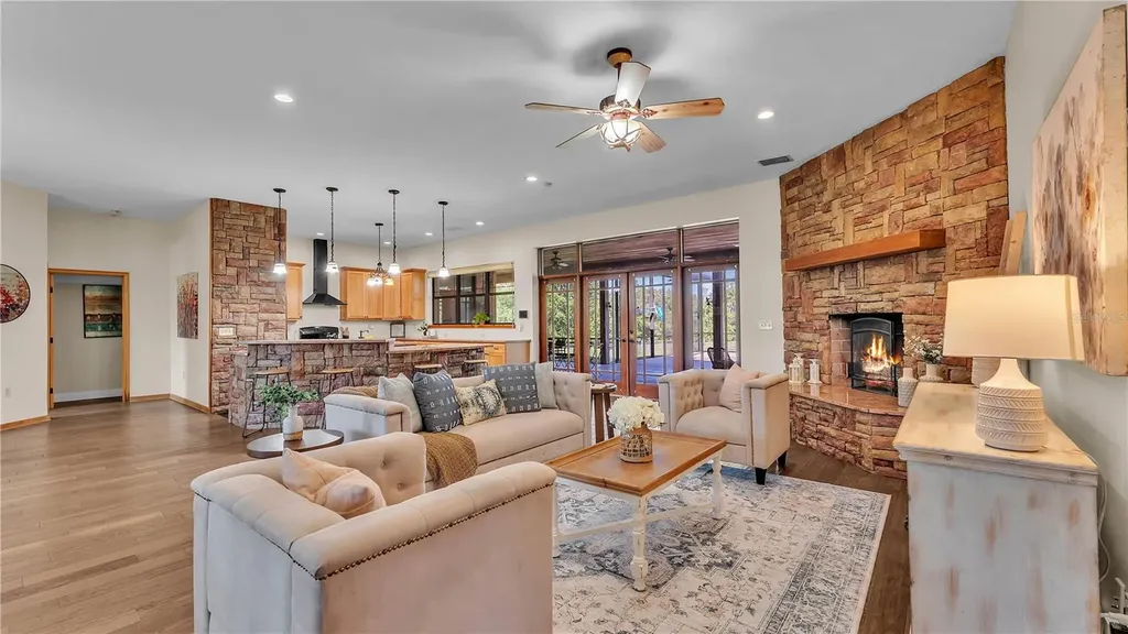3182 Indian Ridge Place Lakeland FL 33810