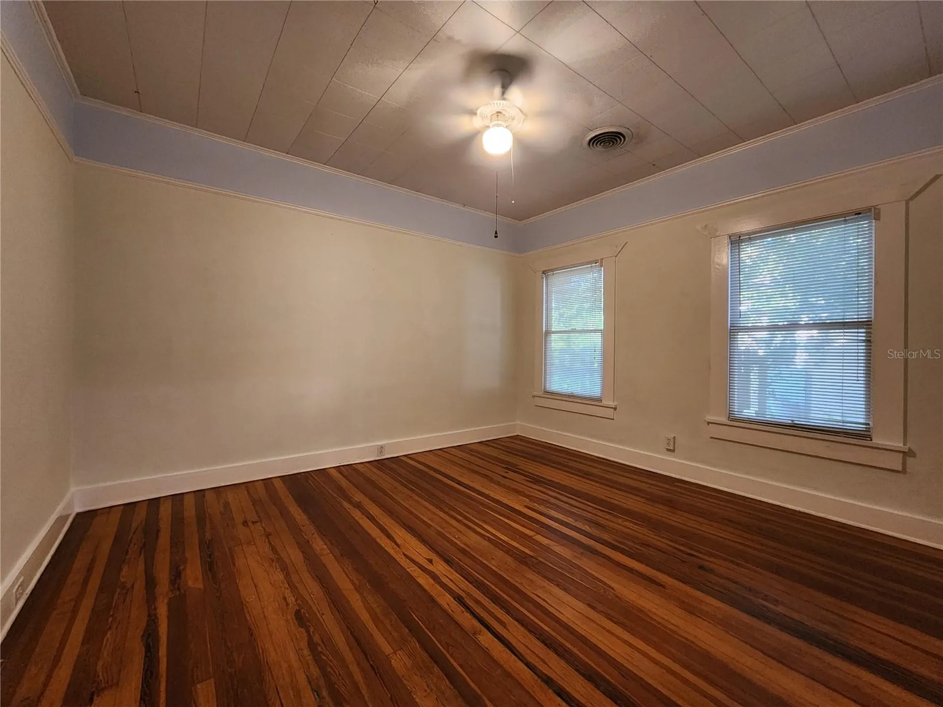 2121 7th Avenue W Bradenton FL 34205